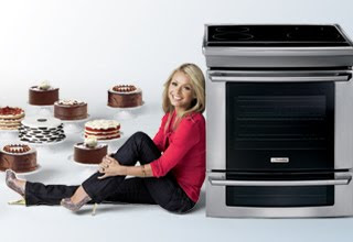 Electrolux and Kelly Ripa Host "Kelly’s Cake Off For a Cause"