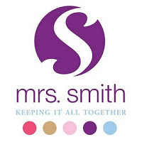 Mrs. Smith’s Diaper Bag Review & GIVEAWAY!!!(WINNER: Chip!)