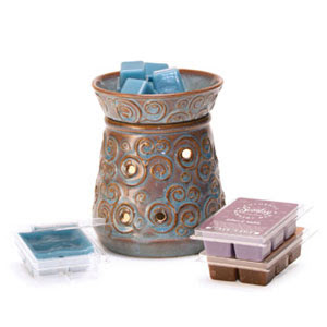 Scentsy Review & GIVEAWAY ($105 Value!)(WINNER: mom2boys!!!)