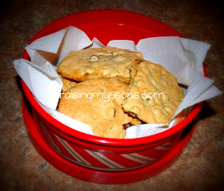 Chocolate Chip Cookies….Oh My!