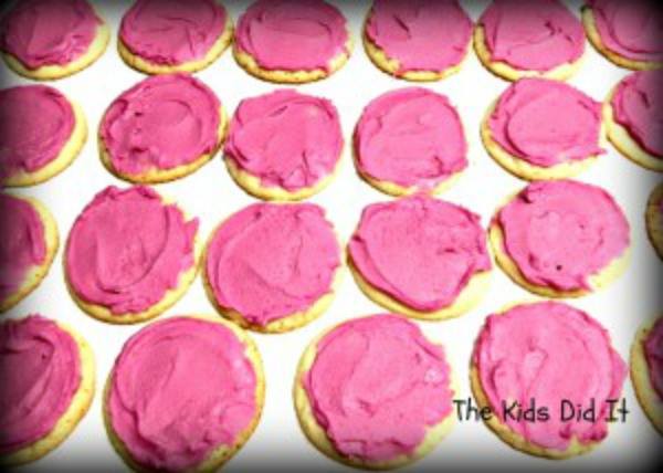 12 Days of Christmas Desserts (Day 12): Semi-Homemade Sugar Cookies with Frosting