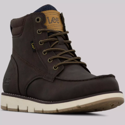 Lee Waylon Boots Review: A Stylish Boot for Dressing Up or Down